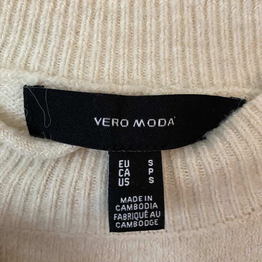 Vero Moda sweater - Picture 2 of 5